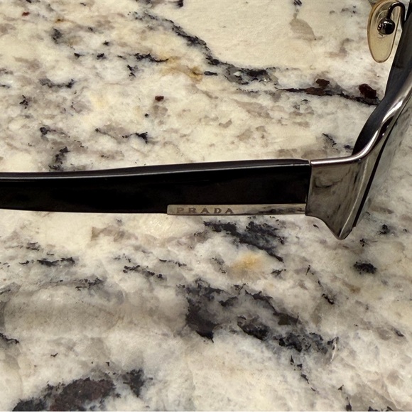 Prada Black Sunglasses silver fram - Picture 2 of 5